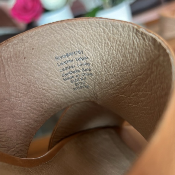Madewell Heel - Picture 8 of 8